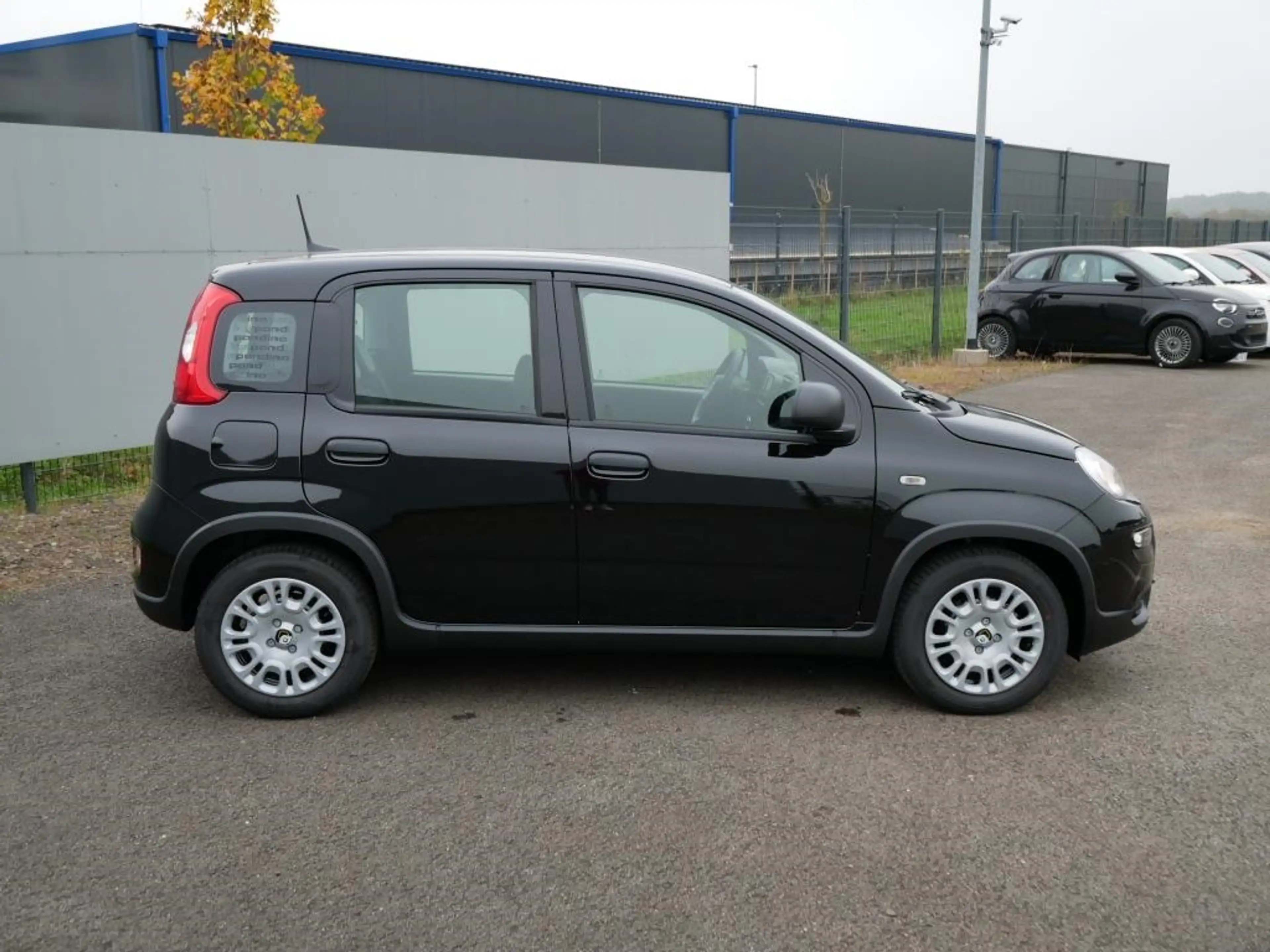 Fiat Panda HYBRID 1.0 GSE 70PS PDC CITY PAKET RADIO — photo 2
