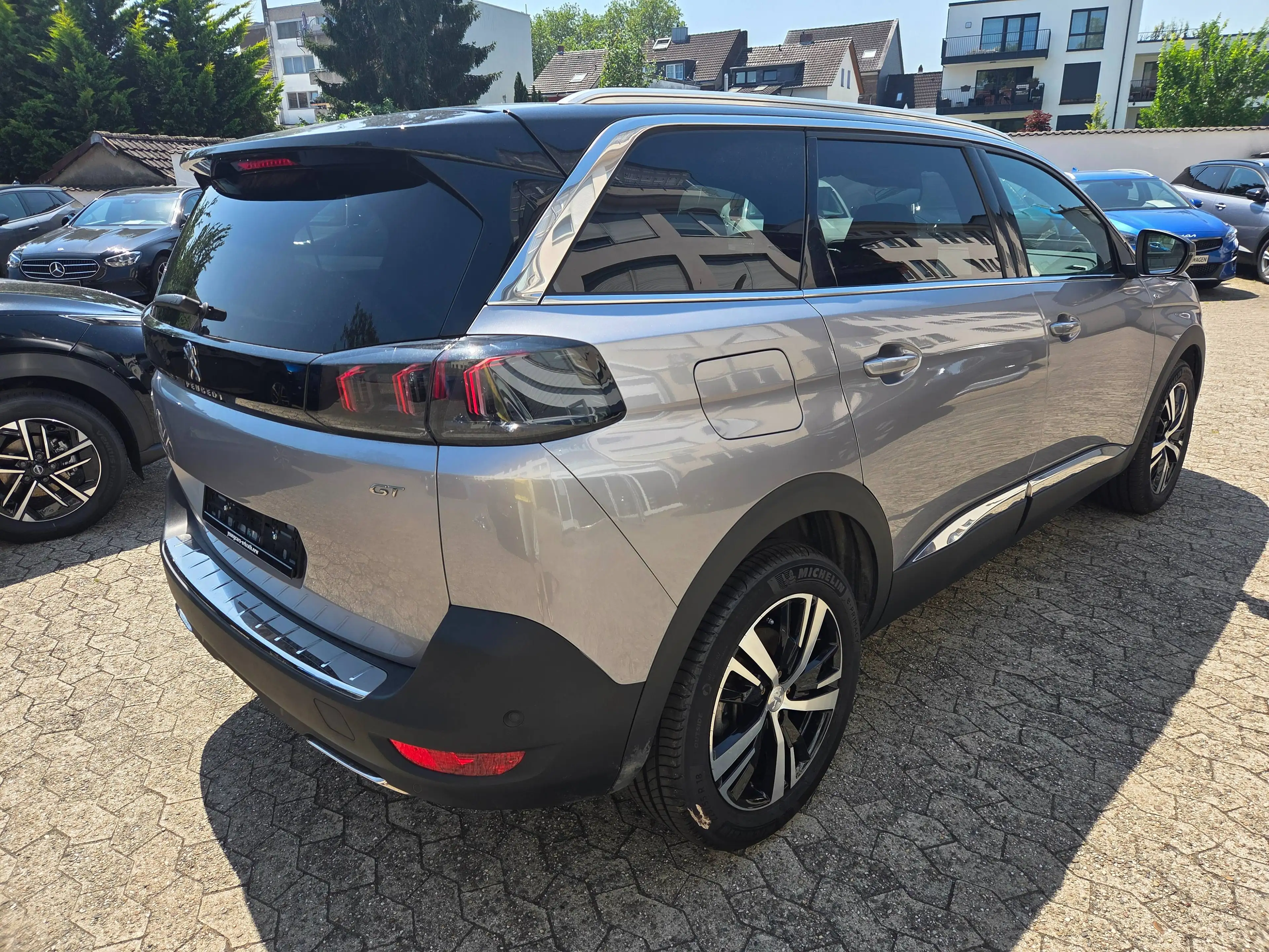 Peugeot 5008 GT ACC LED KAMERA NAVI — photo 3
