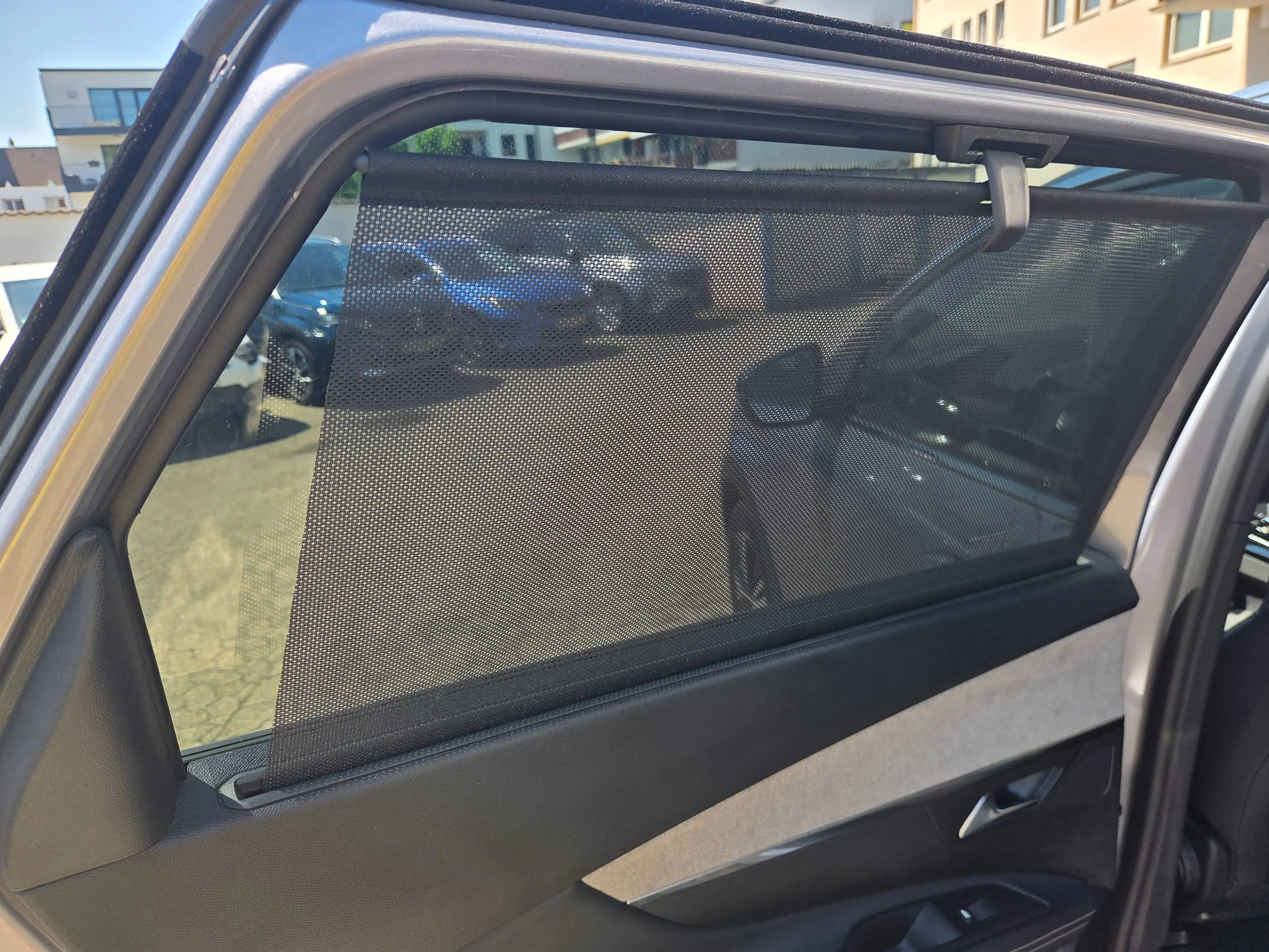 Peugeot 5008 GT ACC LED KAMERA NAVI — photo 9
