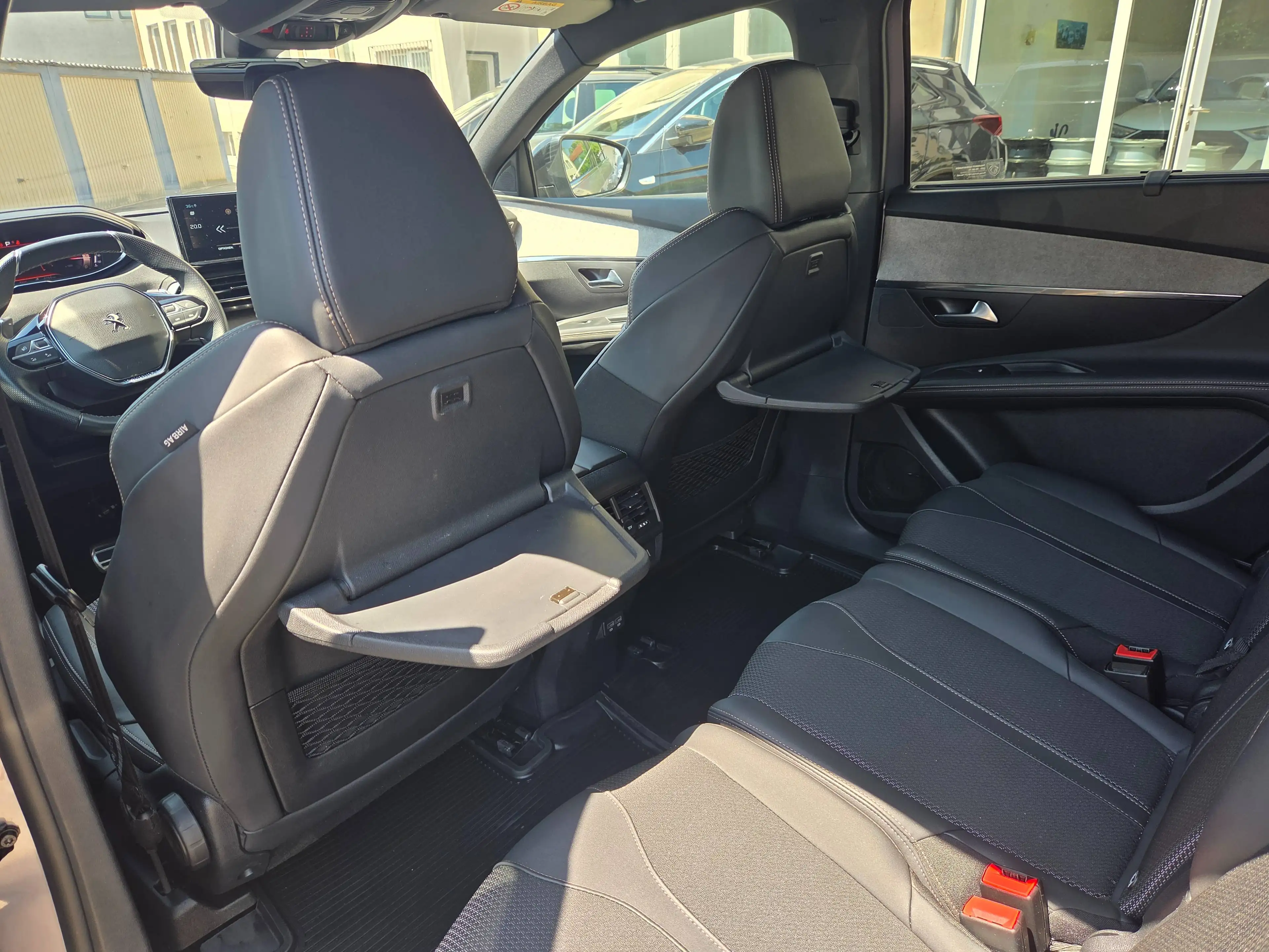Peugeot 5008 GT ACC LED KAMERA NAVI — photo 7