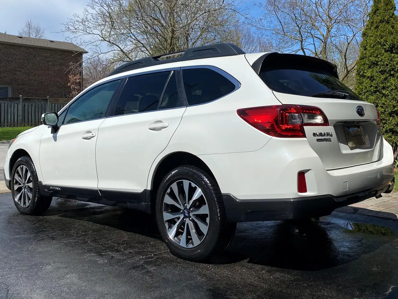 Subaru OUTBACK снимка Subaru OUTBACK