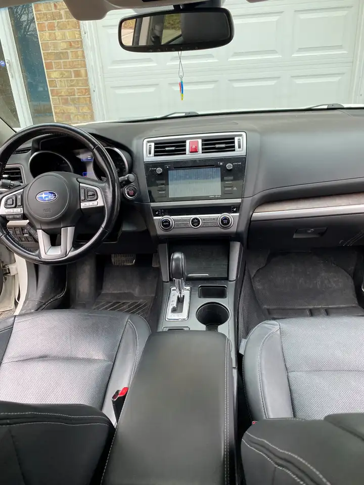 Subaru OUTBACK снимка Subaru OUTBACK
