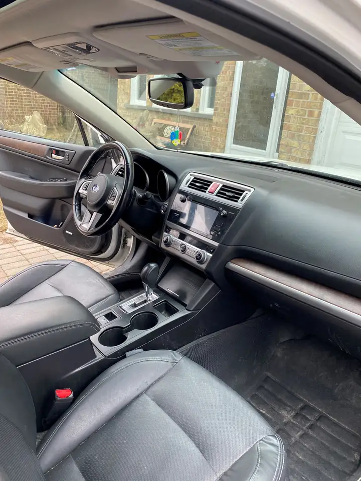 Subaru OUTBACK снимка Subaru OUTBACK