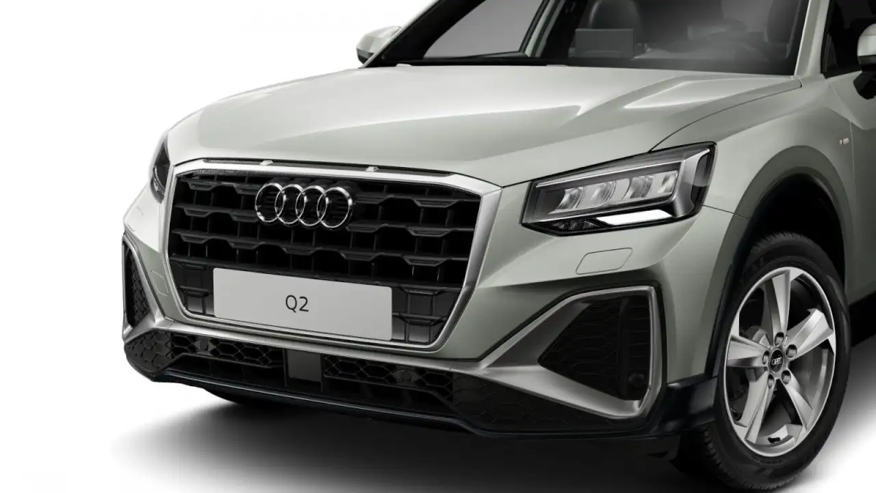Audi Q2 35 TFSI S-line S-tronic Navi+ Leder ACC Klima 2