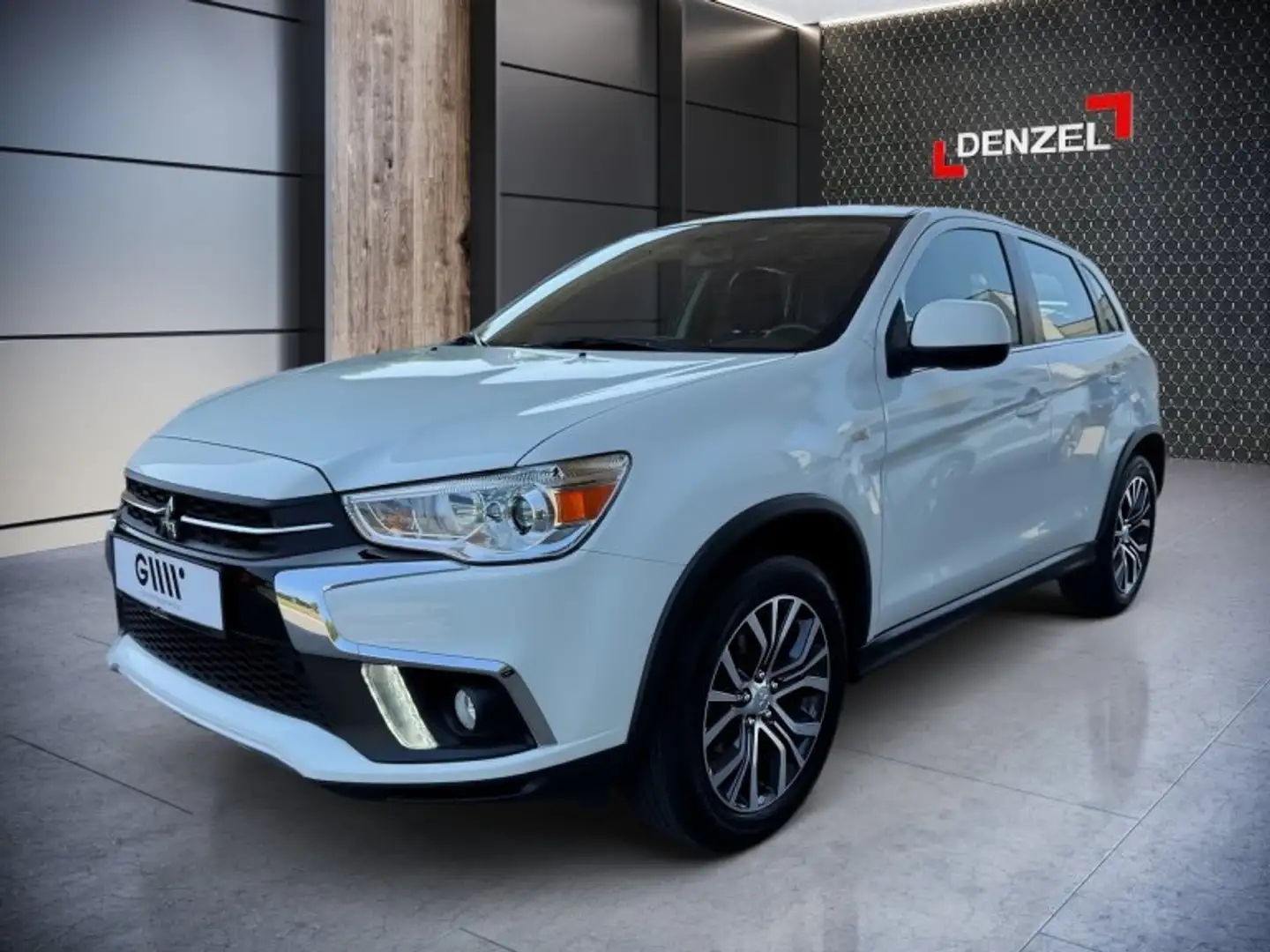 Mitsubishi ASX 1,6 MIVEC Invite Weiß - 1
