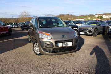 CONFORT 1L4 VTI 95 CV ESSENCE CLIM AUDIO MP3 ORDINATEUR DE BORD ROUE DE SECOURS