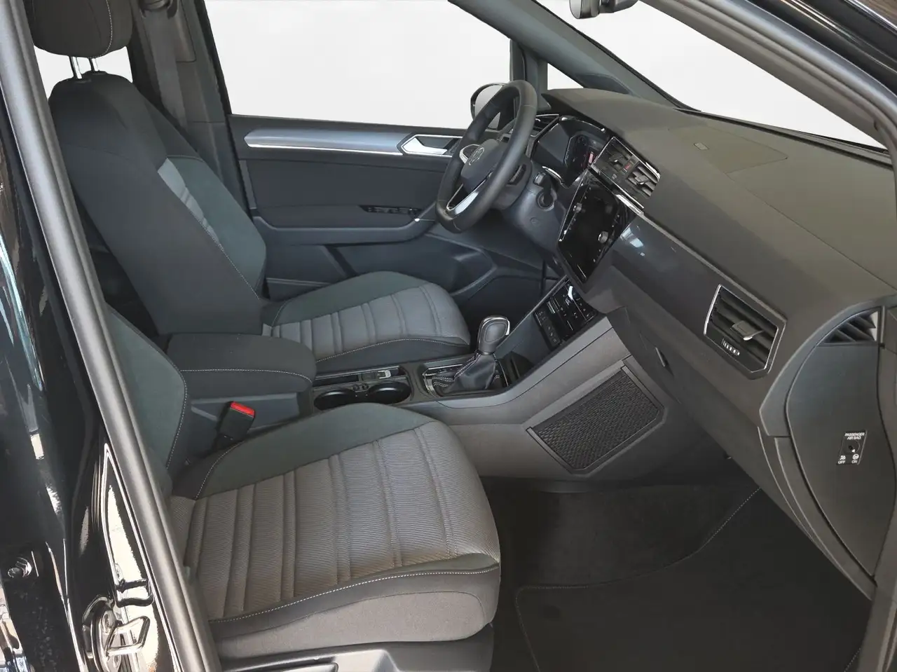 Volkswagen Touran Highline R-Line 2,0 TDI (150 PS) DSG 5