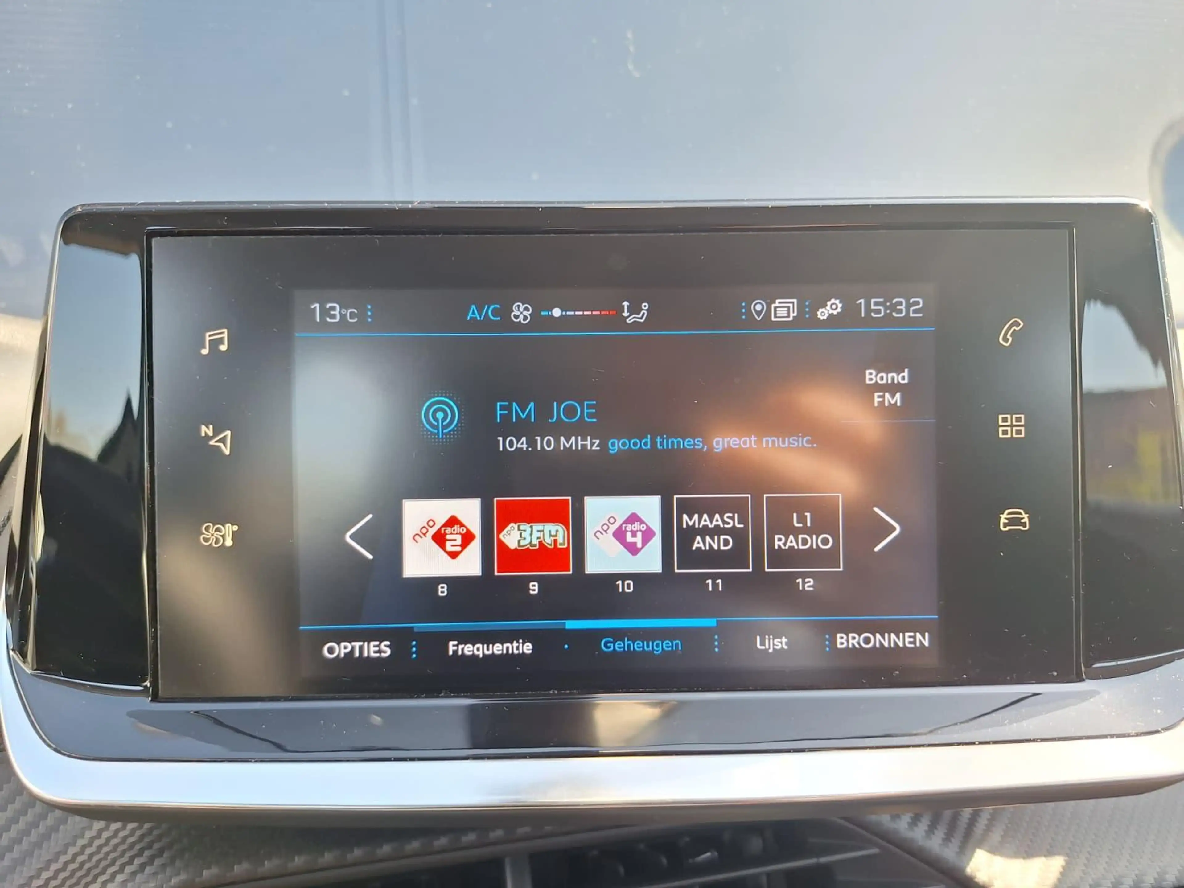 Peugeot 2008 1.2 Puretech 100pk Active | Navigatie | Cruise Con — photo 18