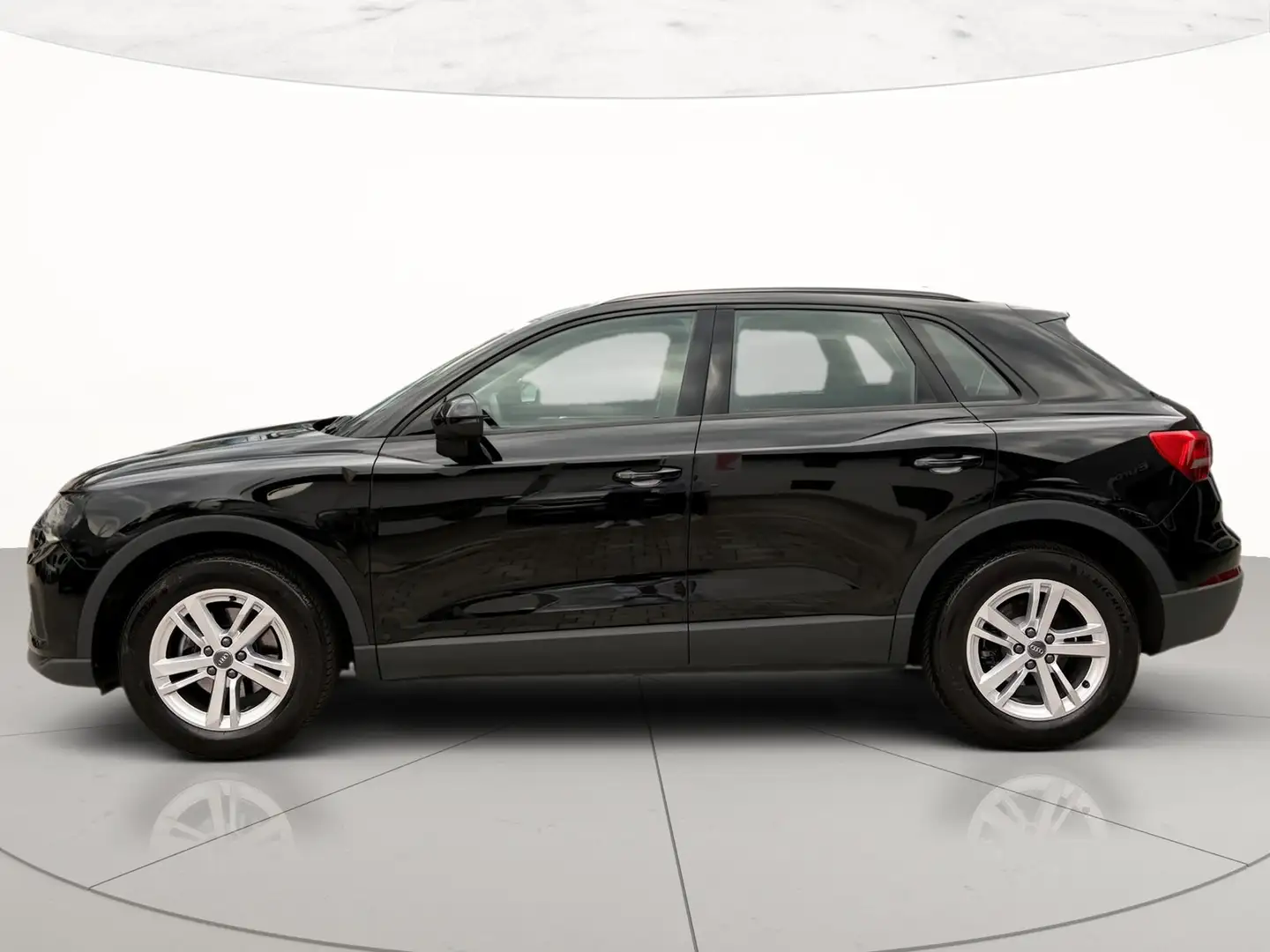 Audi Q3 35 1.5 tfsi mhev business s-tronic Negro - 2