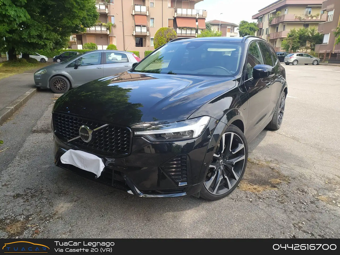 Volvo XC60 Ultimate Dark 2.0 T6 Recharge PHEV Nero - 1