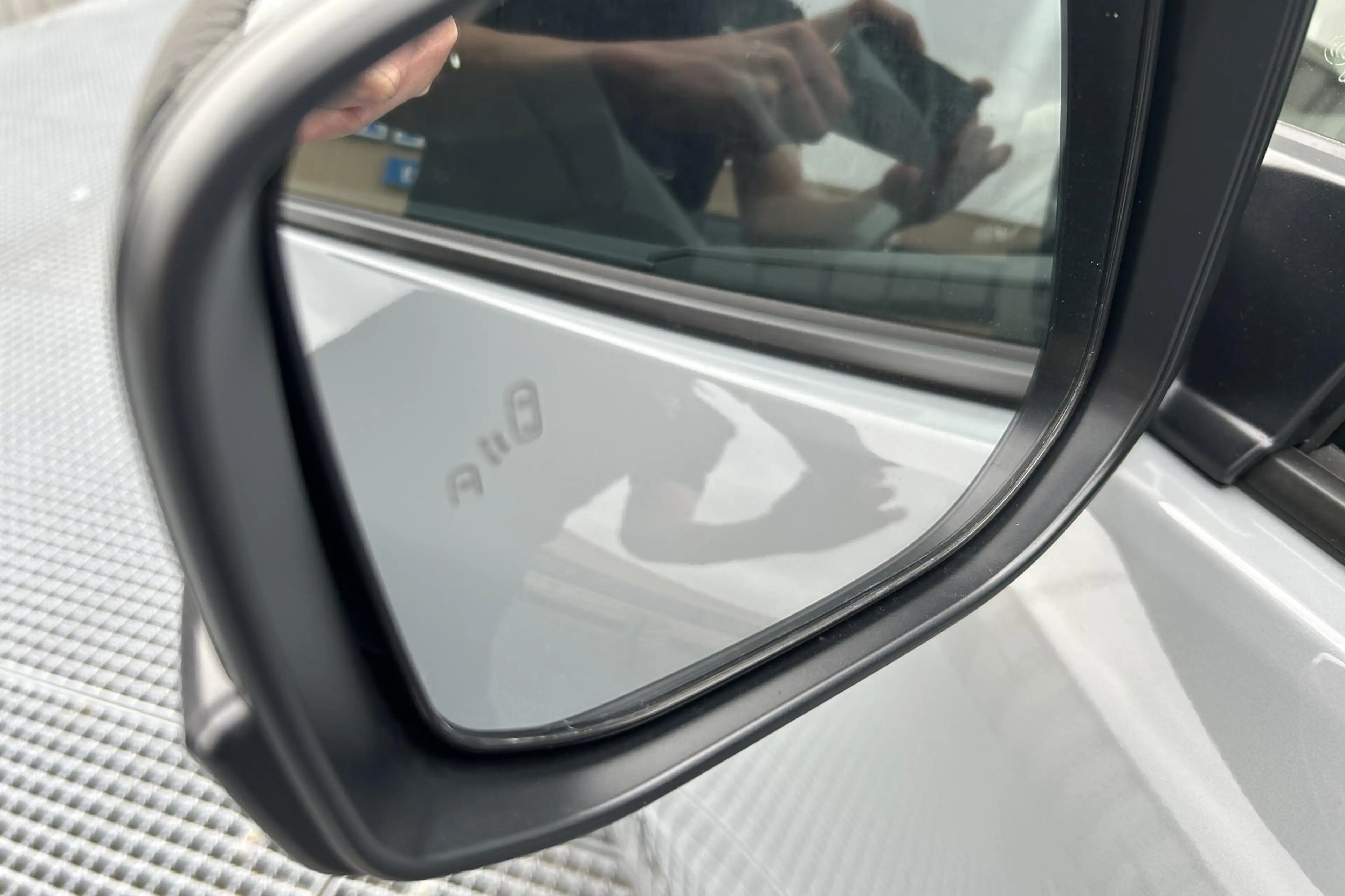 Toyota C-HR+ First Edition 77 kWh, 20 inch LM velgen, — photo 6