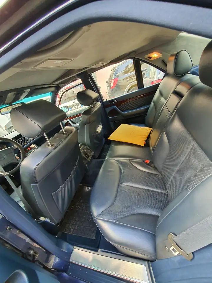 Mercedes-Benz S 280 SE 300, foto 7
