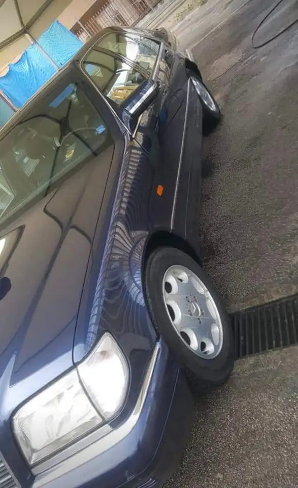 Mercedes-Benz S 280 SE 300, foto 3