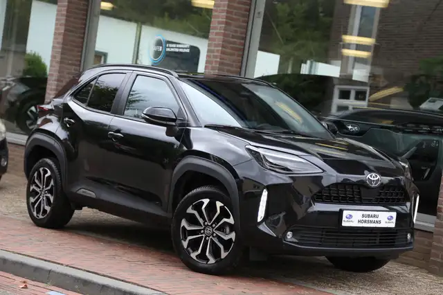 Toyota Yaris Cross 1.5 Hybrid 130 Dynamic Team Navi Camera ACC