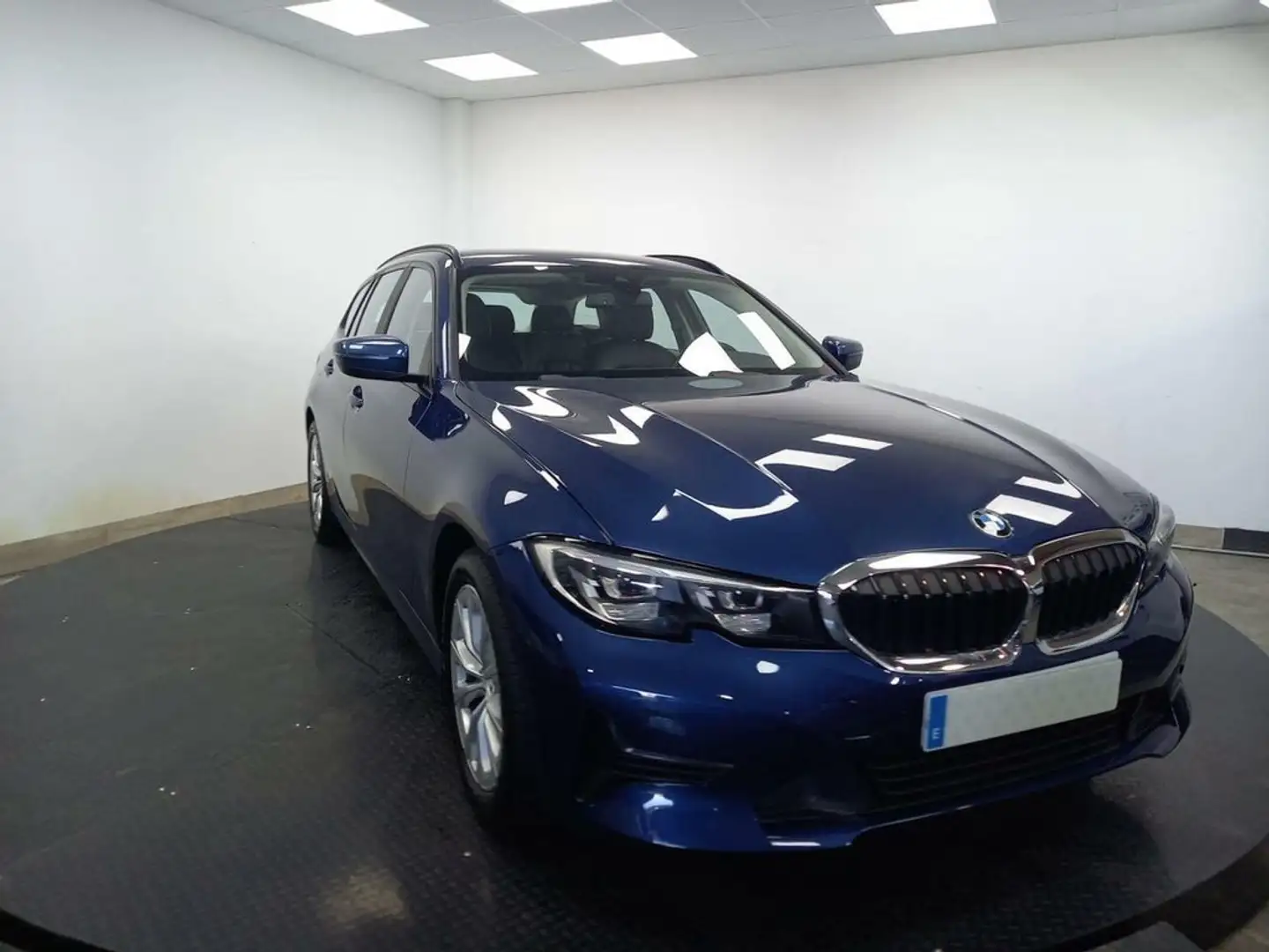 BMW 330 TOURING 330e phev Bleu - 2