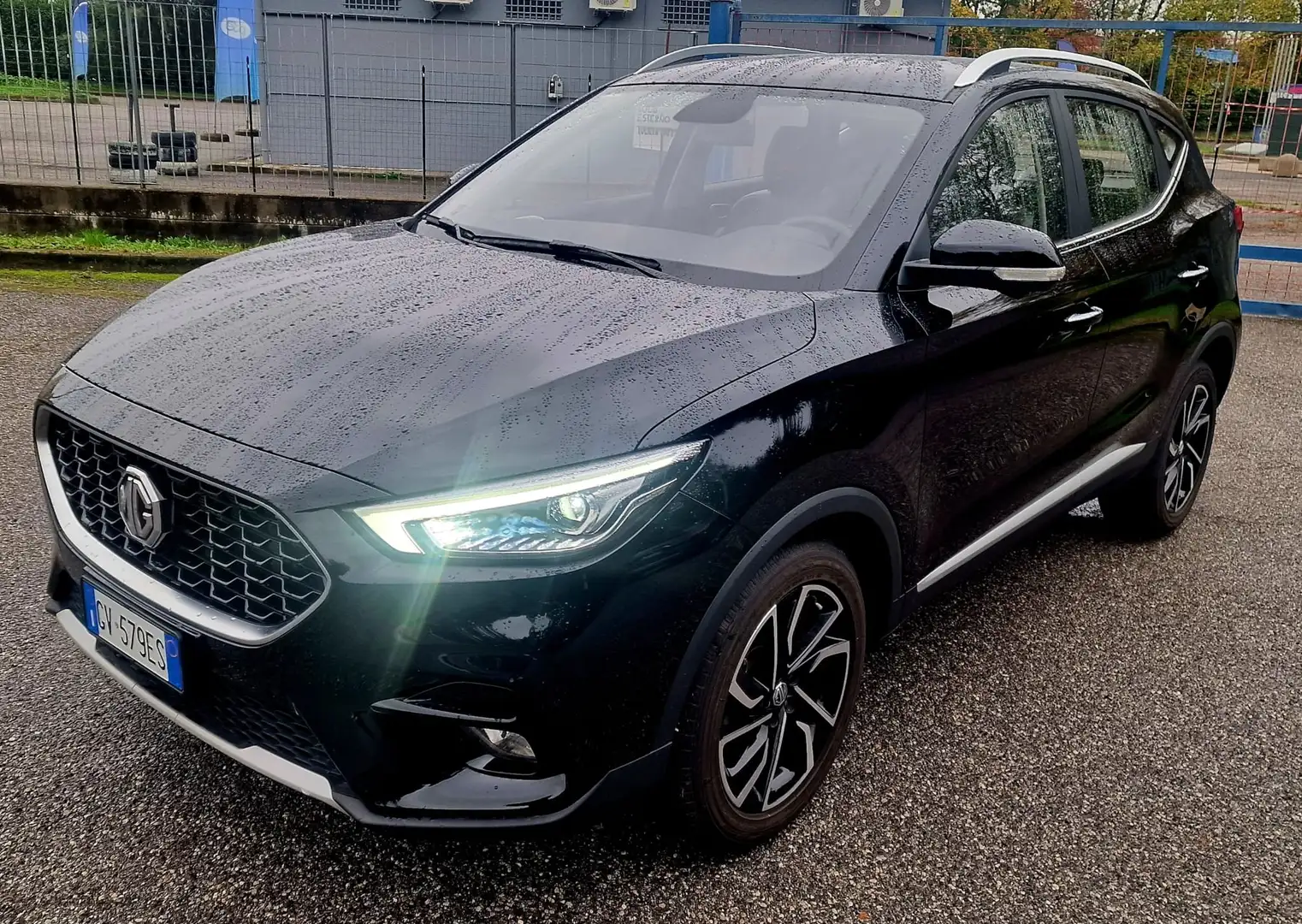 MG ZS II SERIE 1.5 LUXURY 4 CILINDRI Negro - 1