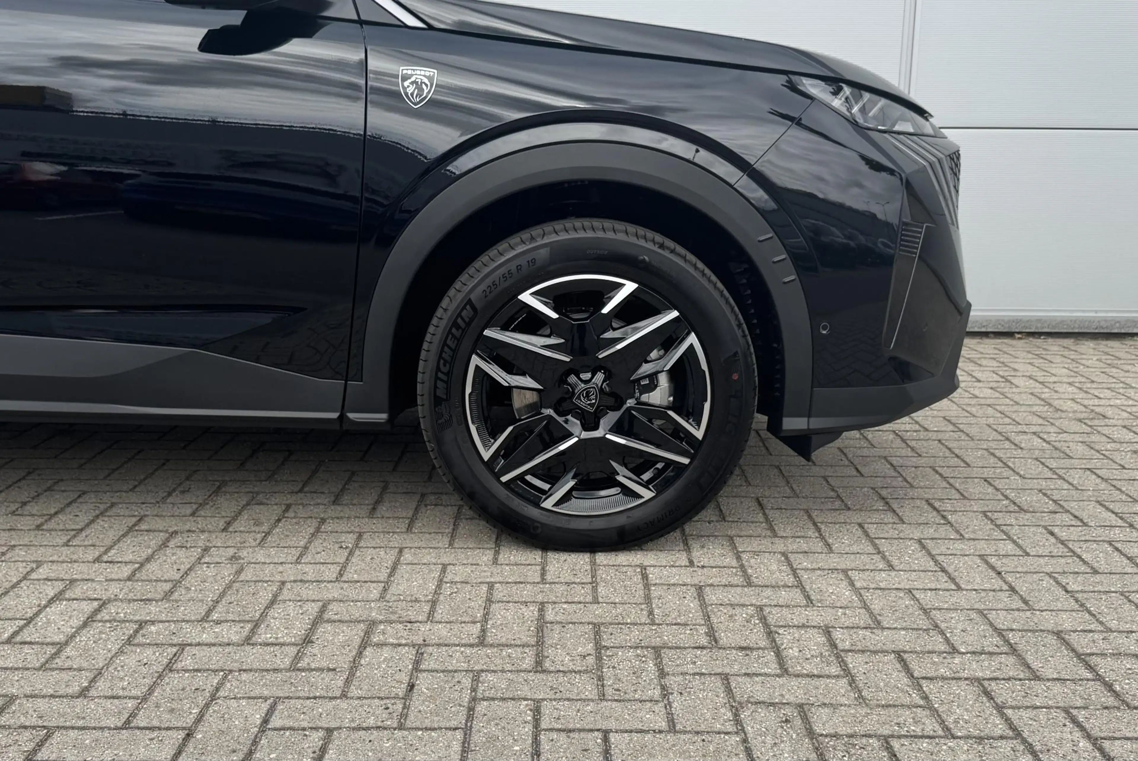 Peugeot 5008 1.2 Hybrid 145 GT 7p | 360 Camera | Adaptieve Crui — photo 11