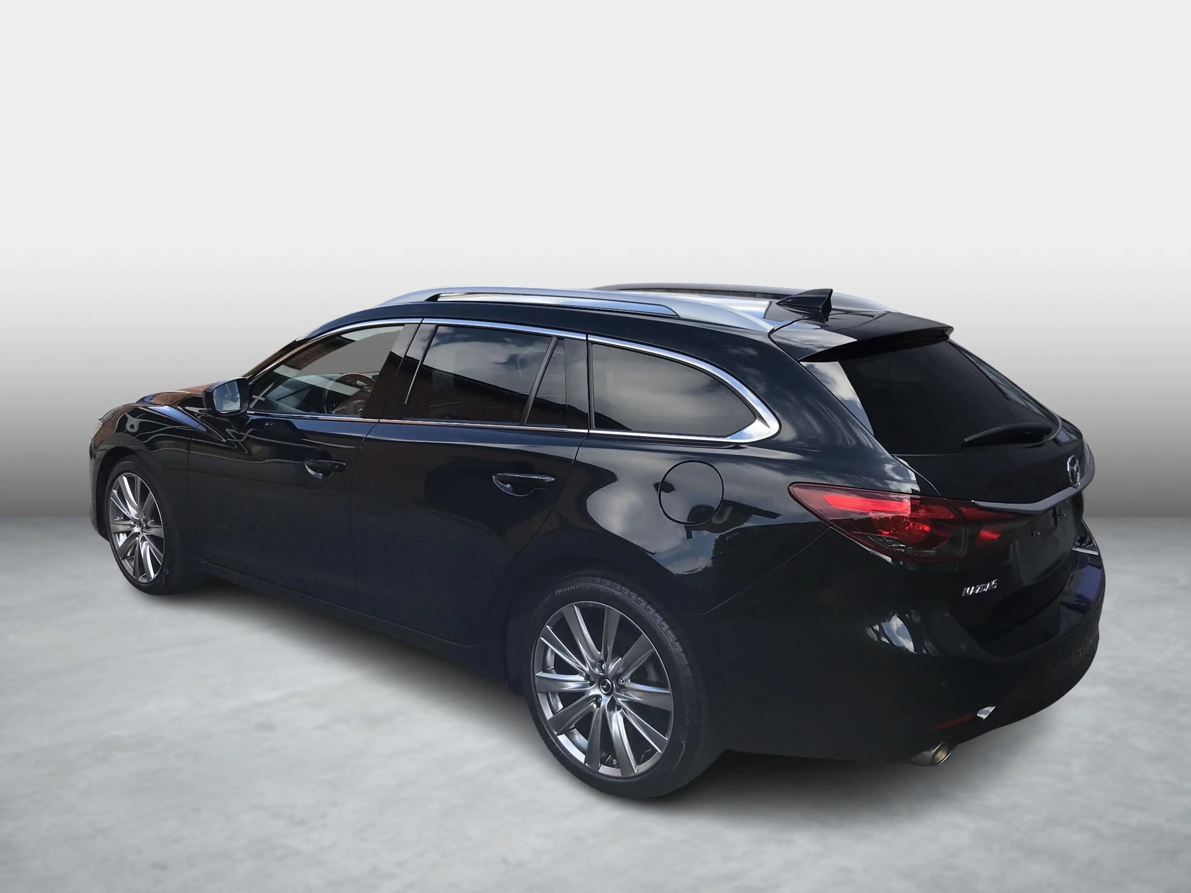 Mazda 6 Sportbreak 2.0 SkyActiv-G 165 Business — photo 3