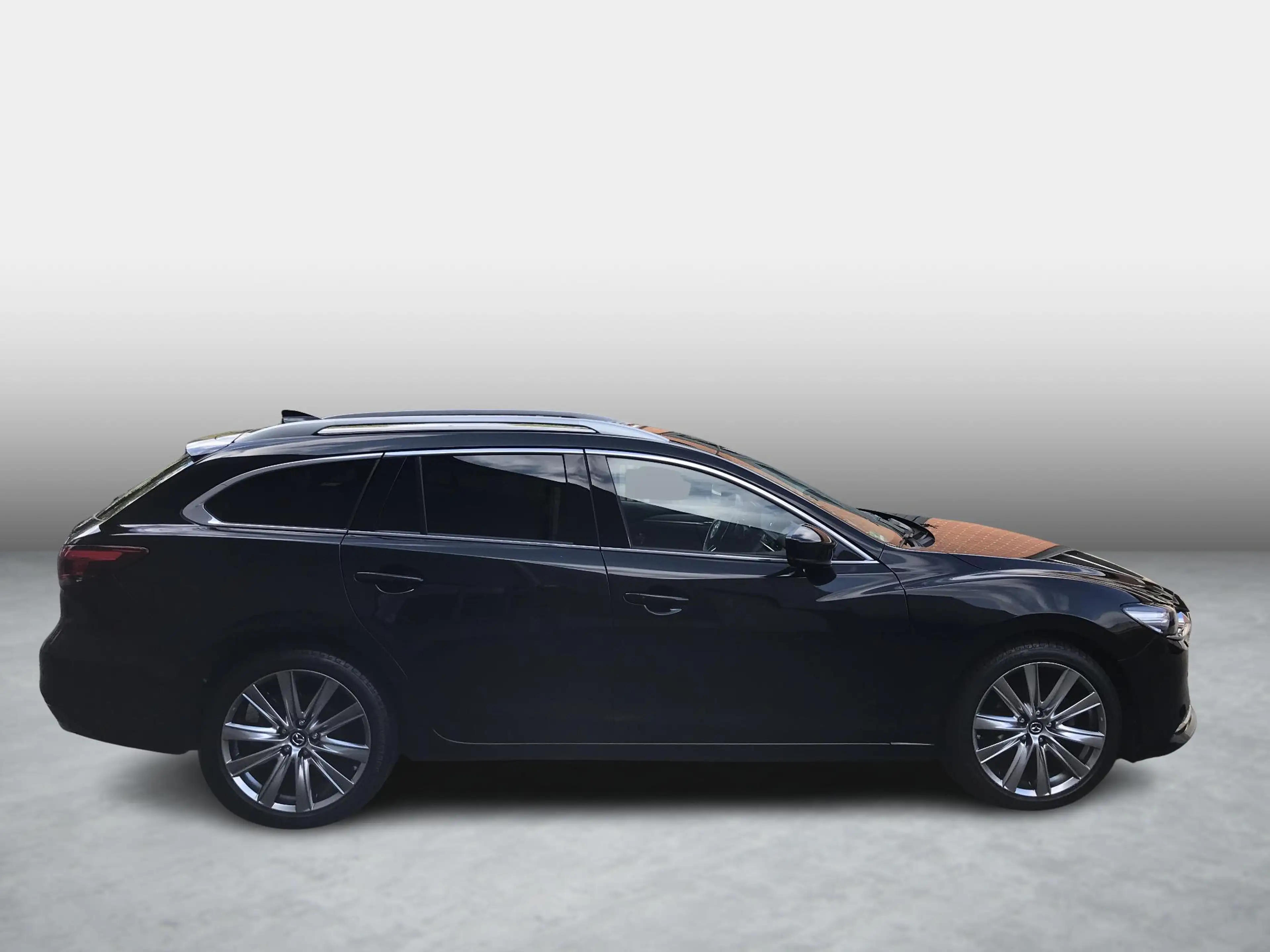 Mazda 6 Sportbreak 2.0 SkyActiv-G 165 Business — photo 6