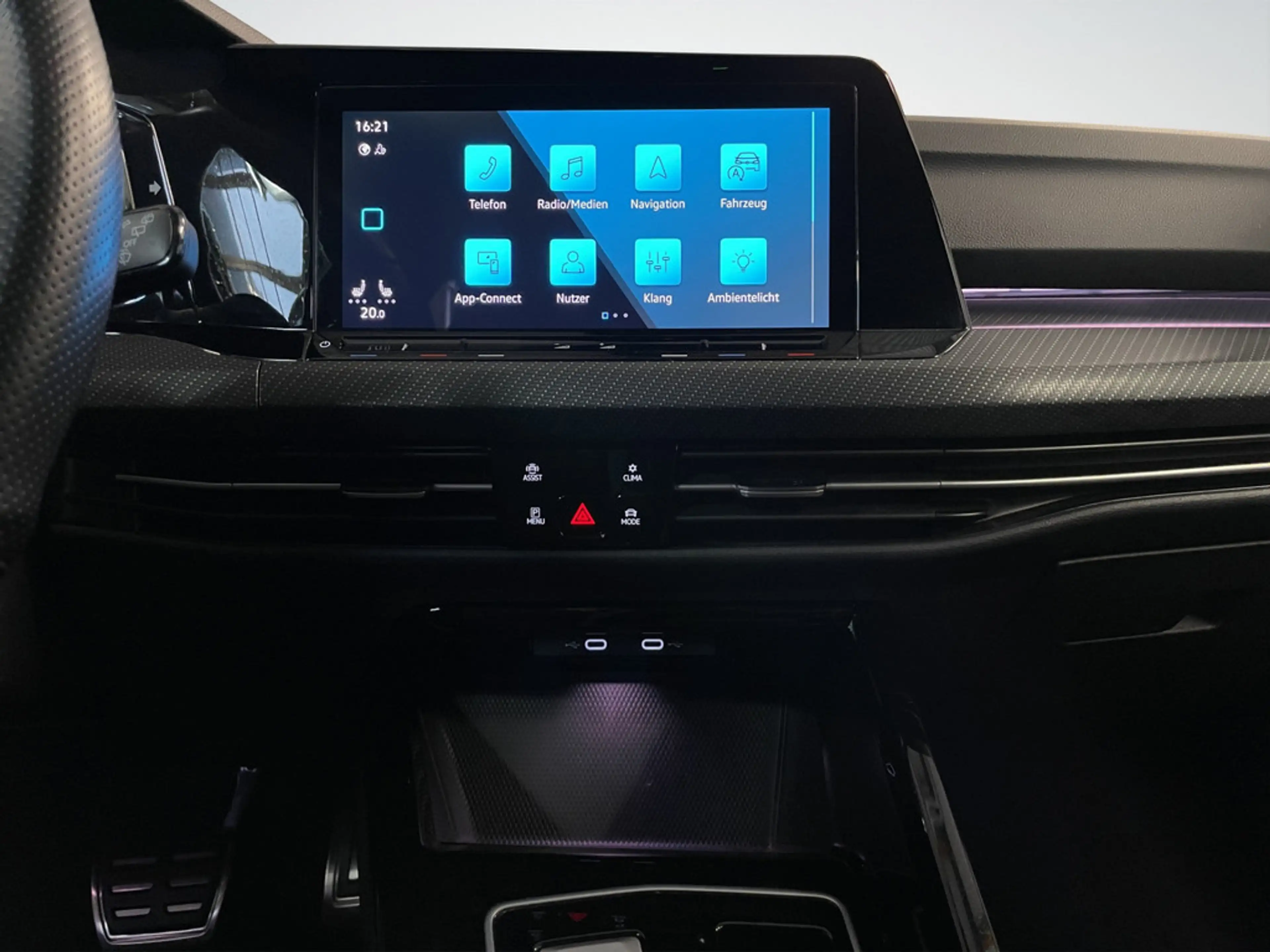Volkswagen Golf VIII 1.5 eTSI R-Line DSG BLACK STYLE+MATRIX — photo 11