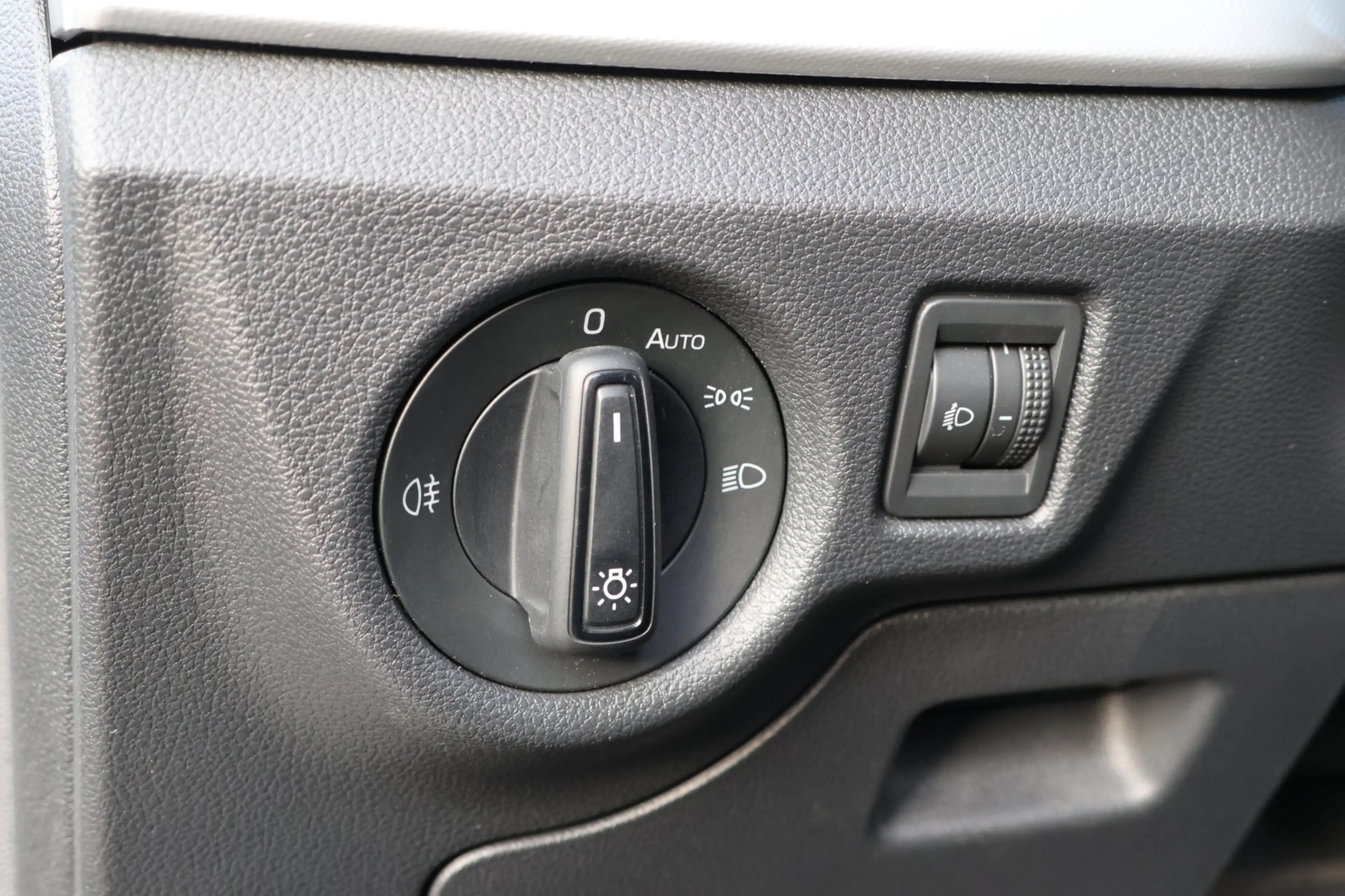 Skoda Kamiq 1.0 TSI Ambition DSG Automaat Carplay - Android Au — photo 13