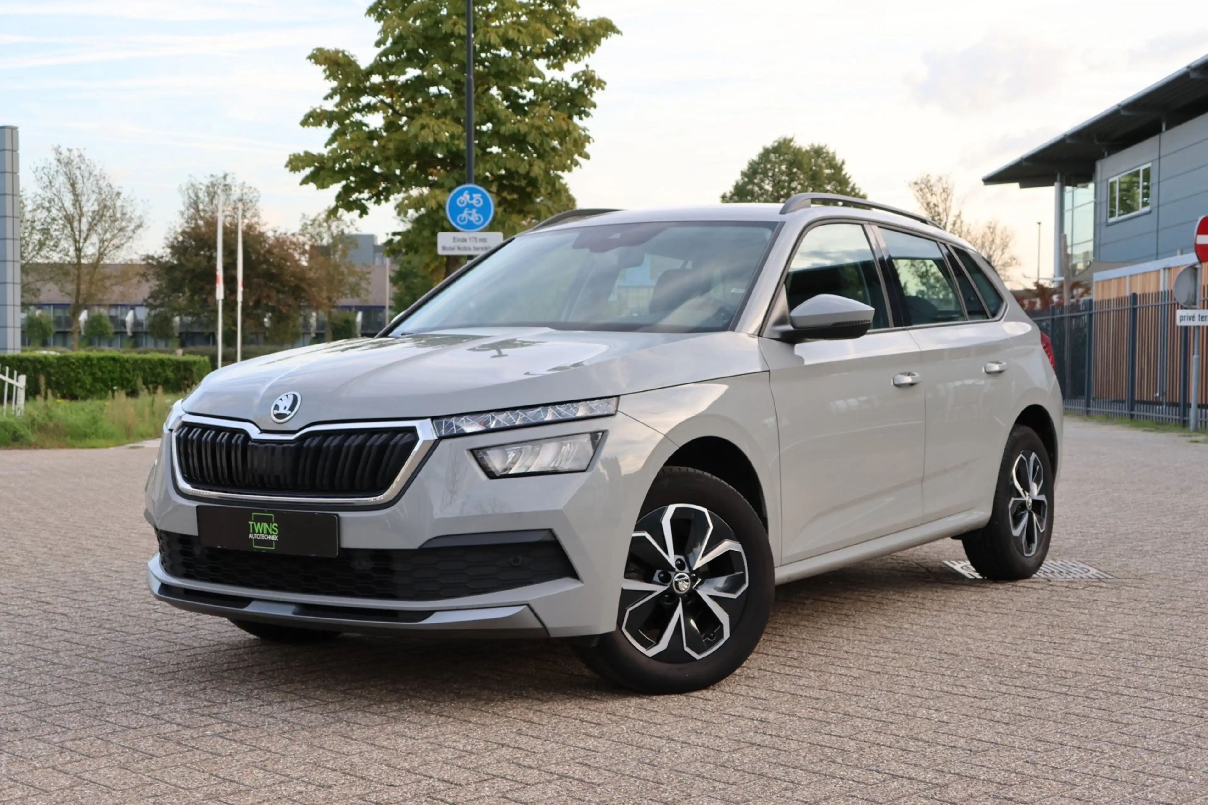 Skoda Kamiq 1.0 TSI Ambition DSG Automaat Carplay - Android Au