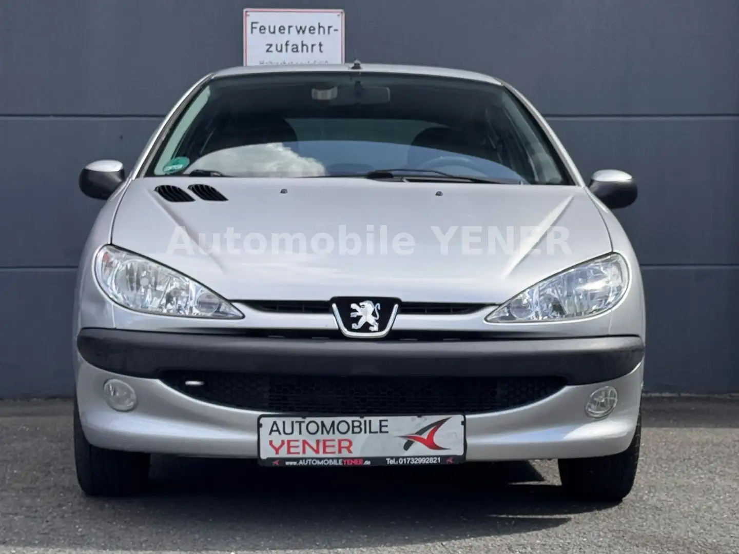 Peugeot 206 1.4 Grand Filou Cool Klima Allwet. *TÜV NEU* Grau - 2