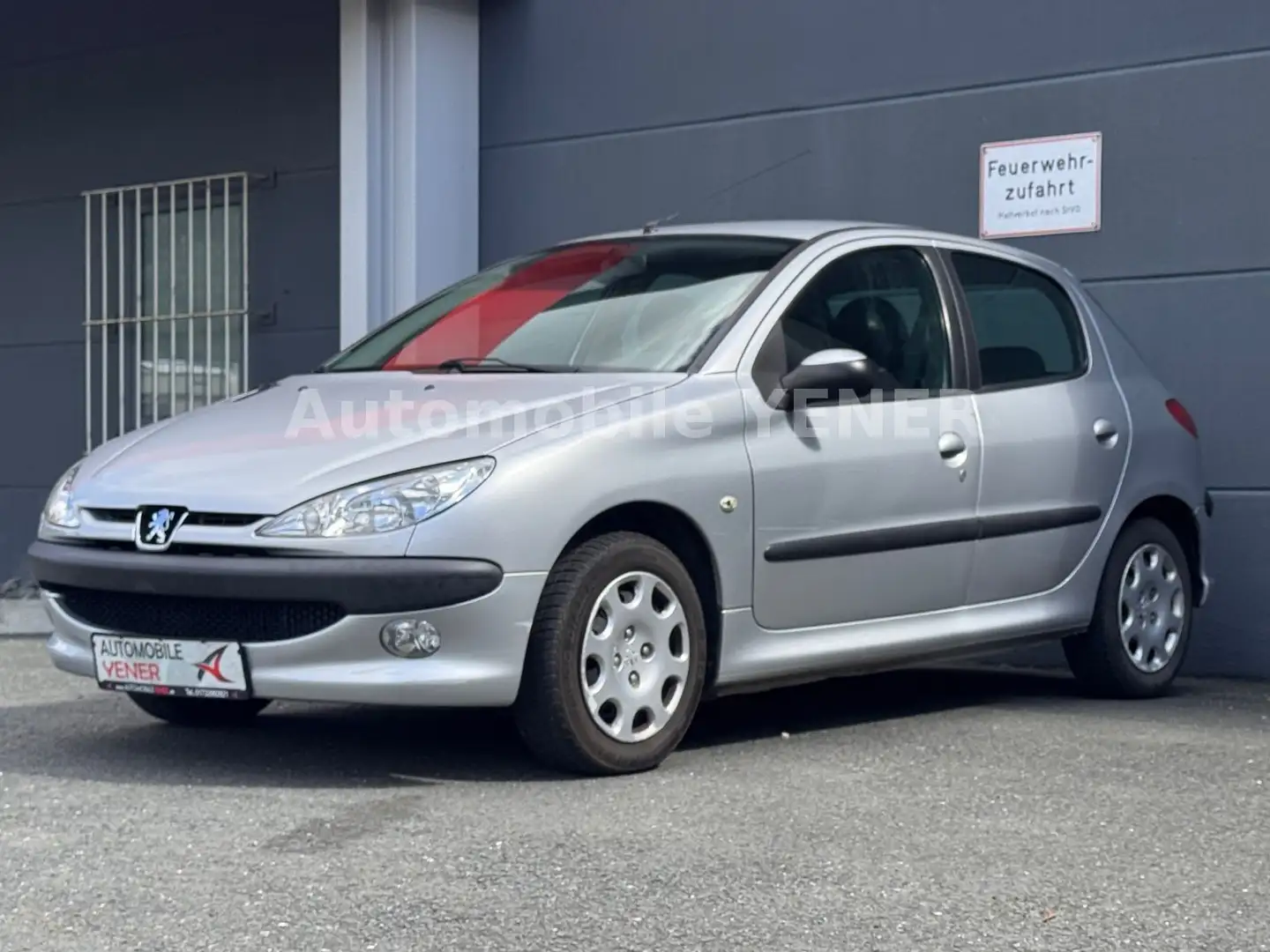 Peugeot 206 1.4 Grand Filou Cool Klima Allwet. *TÜV NEU* Grau - 1