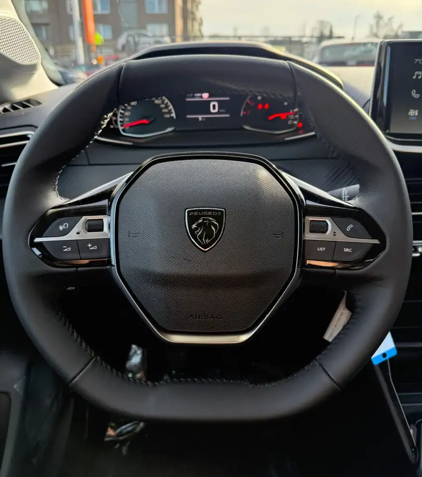 Peugeot 208 Style Klima CarPlay Android PDC SHZ SOFORT 12