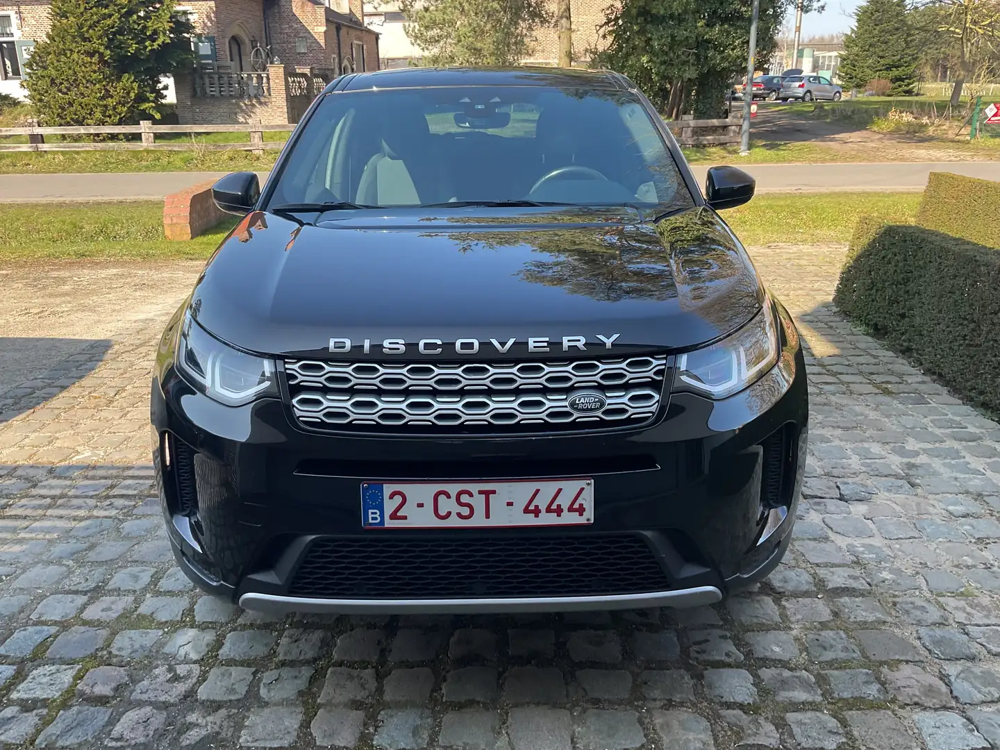 Land Rover Discovery Sport Discovery Sport D150 FWD Zwart - 1
