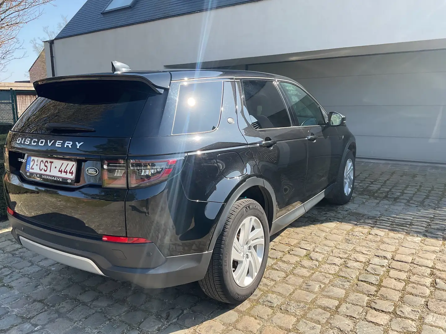 Land Rover Discovery Sport Discovery Sport D150 FWD Zwart - 2