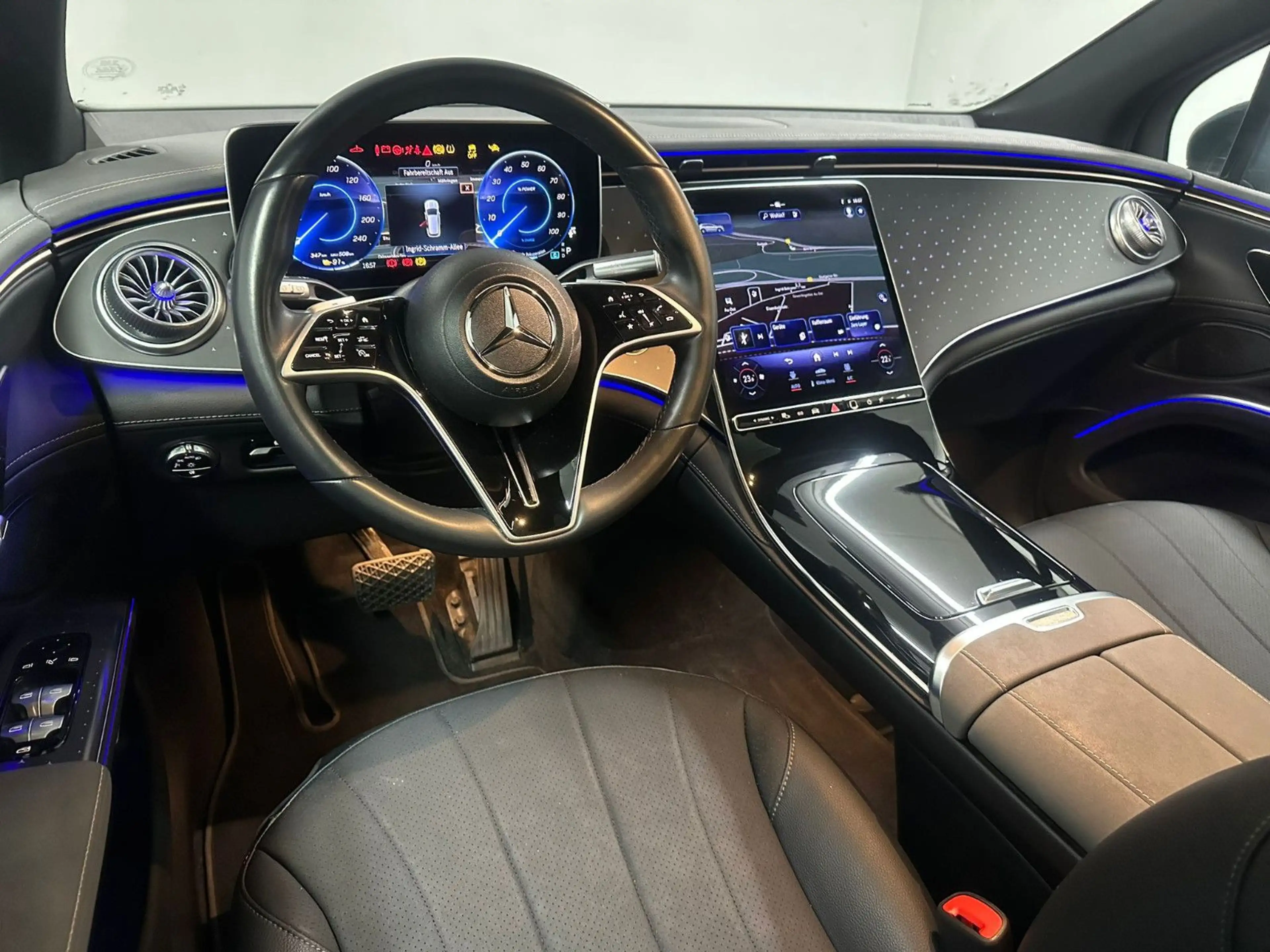 Mercedes-Benz EQS SUV EQS 450 SUV *PANORAMA*KEYGO*7 SITZER* — photo 9