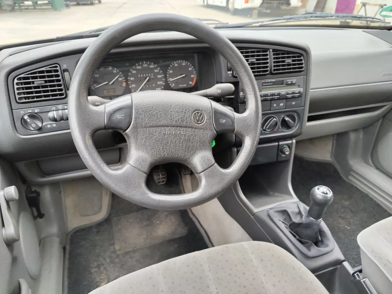 Volkswagen Passat Variant 1.8 Trend, foto 9
