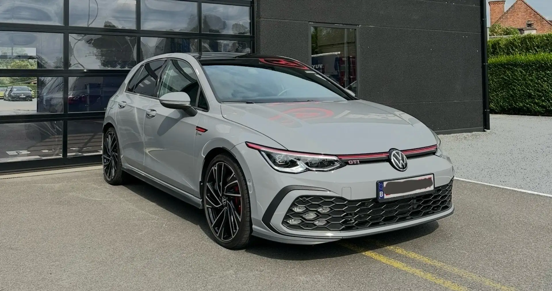 Volkswagen Golf GTI VW GOLF 8 GTI - 2.0TSI - 245PK (FULL OPTION) Grijs - 1