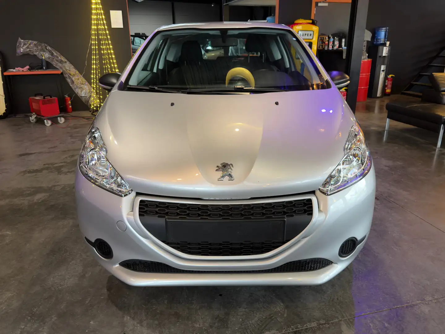 Peugeot 208 208 1.2i Access/12 mois de garantie Grau - 2