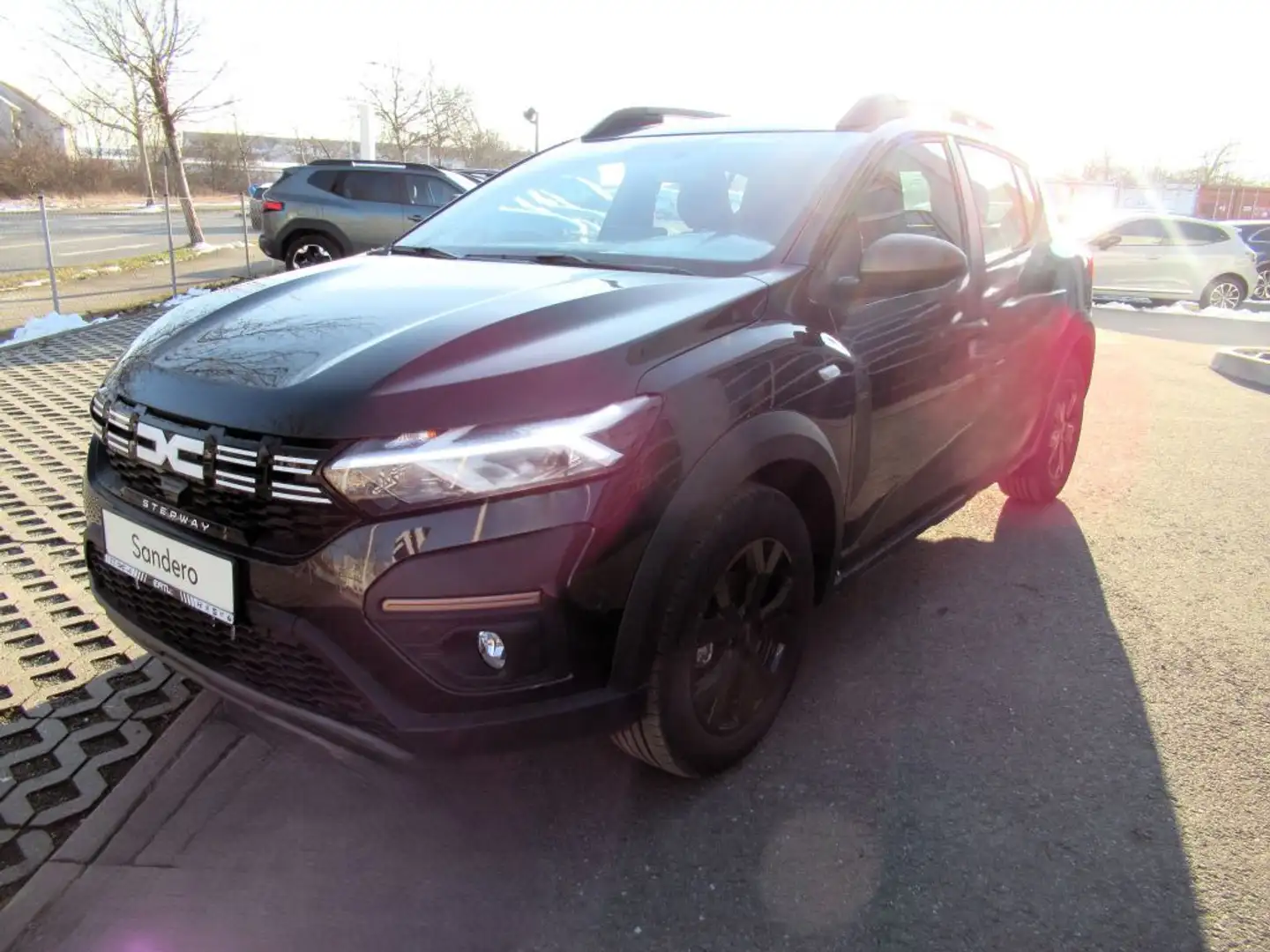 Dacia Sandero Stepway ECO-G 100 Extreme+ Schwarz - 1