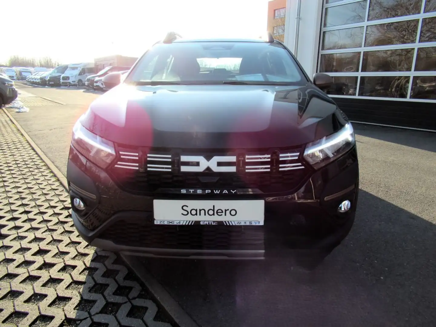 Dacia Sandero Stepway ECO-G 100 Extreme+ Schwarz - 2