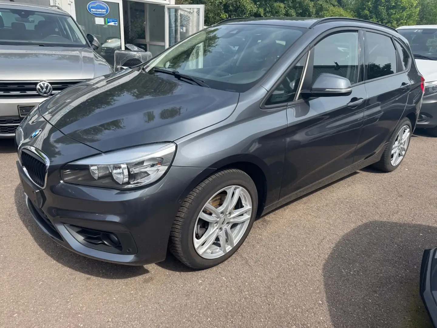 BMW 218 Tempomat+Bluetooth Grau - 1