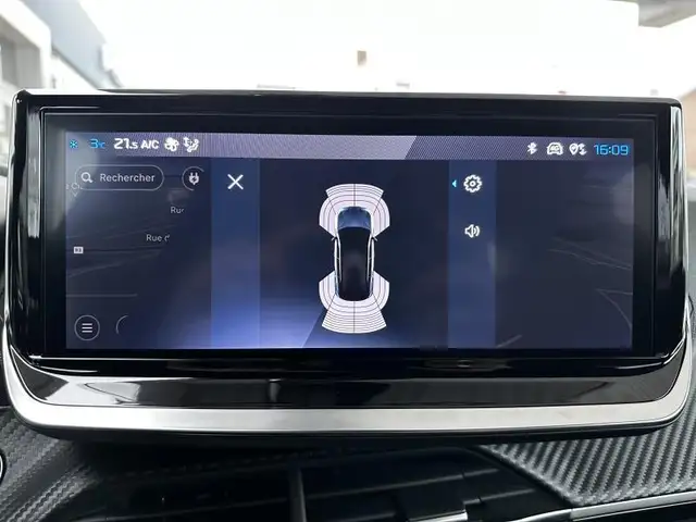 Peugeot 2008 view 13