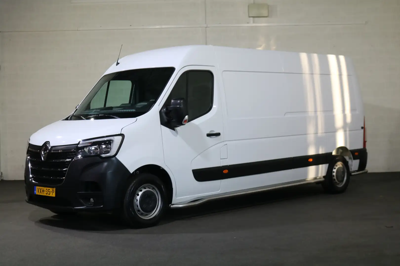 Renault Master T35 2.3 dCi 135pk L3 H2 Work Edition Blanc - 1