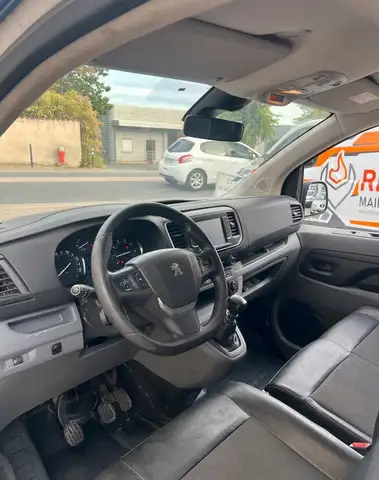 Peugeot Expert view 4