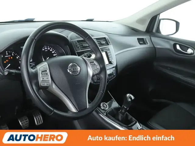 Nissan Pulsar view 11