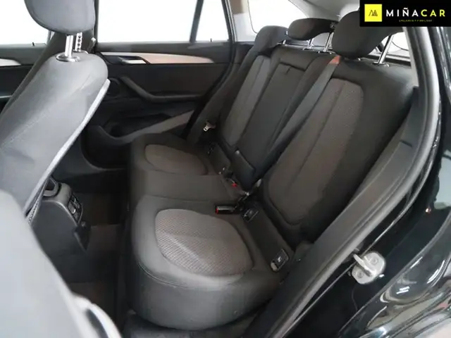 BMW X1 view 8