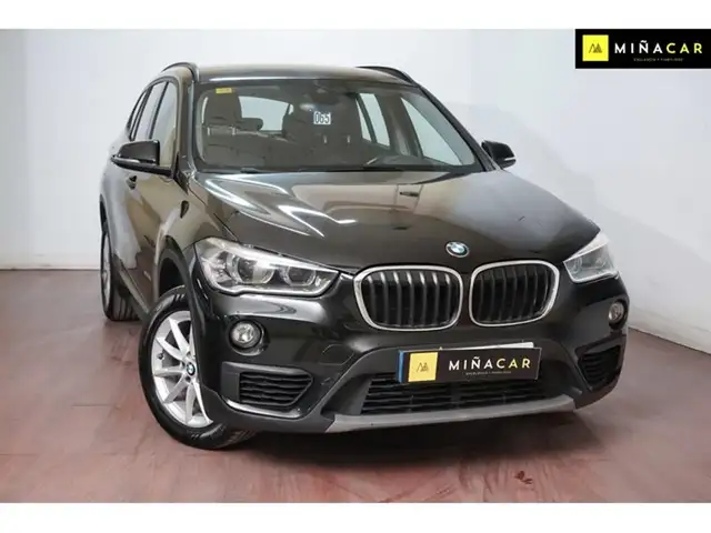 BMW X1 view 2