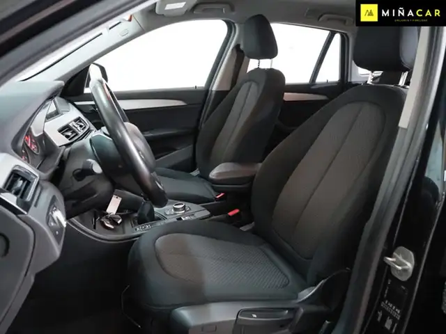 BMW X1 view 7