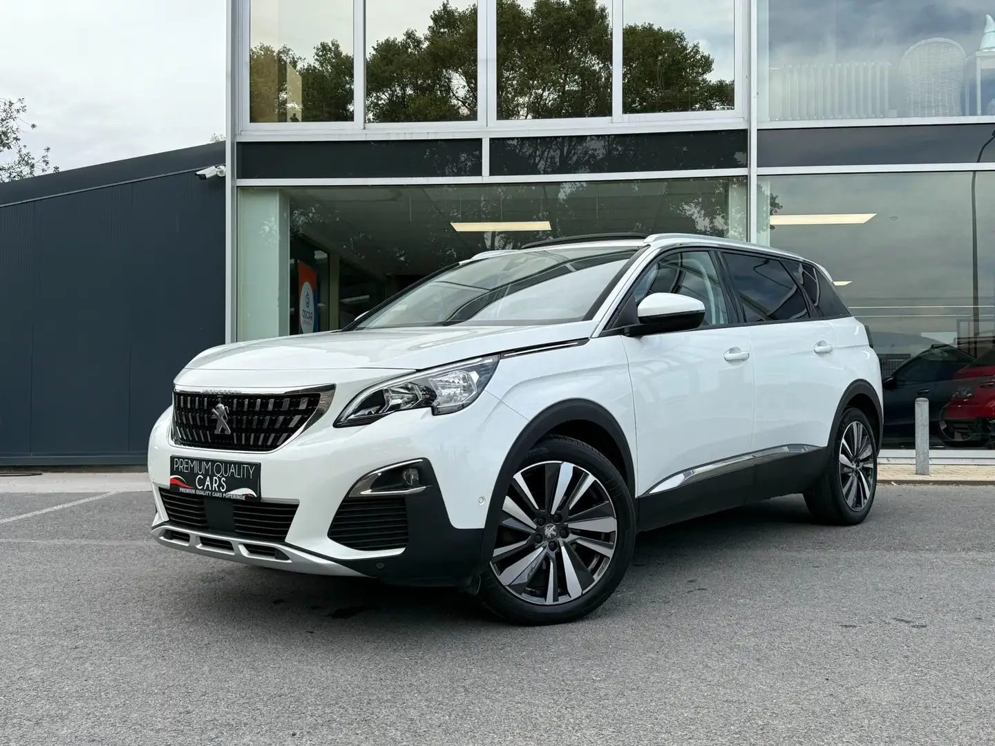 Peugeot 5008 7ZIT / PANO / 360° CAM / SFEERLICHT / CARPLAY / Blanc - 1