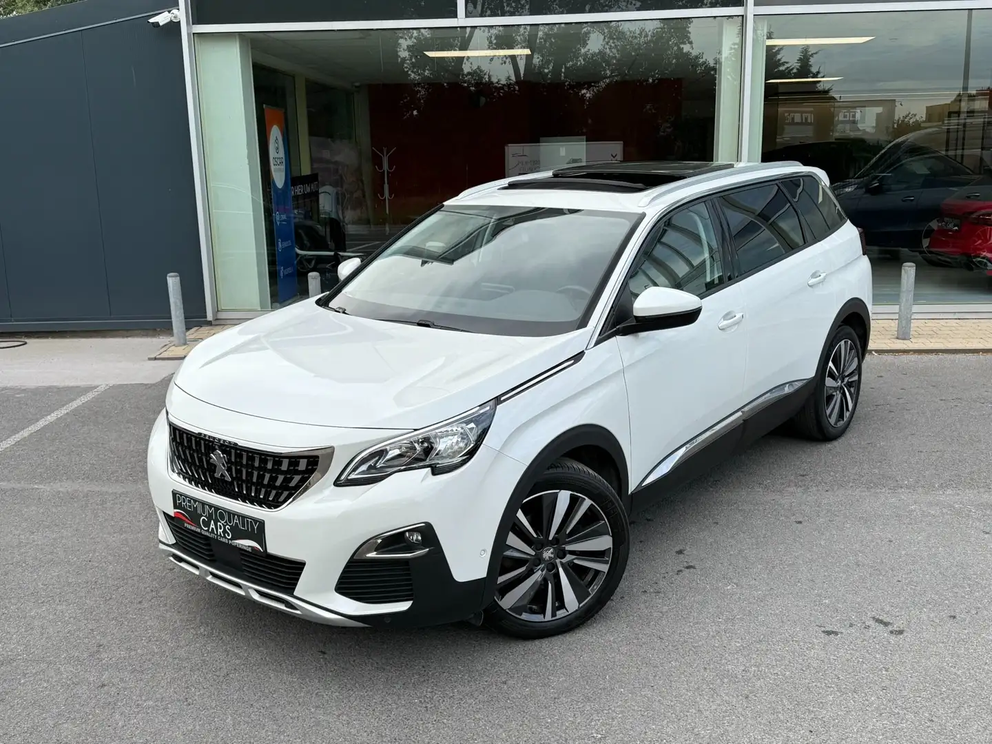 Peugeot 5008 7ZIT / PANO / 360° CAM / SFEERLICHT / CARPLAY / Blanc - 2
