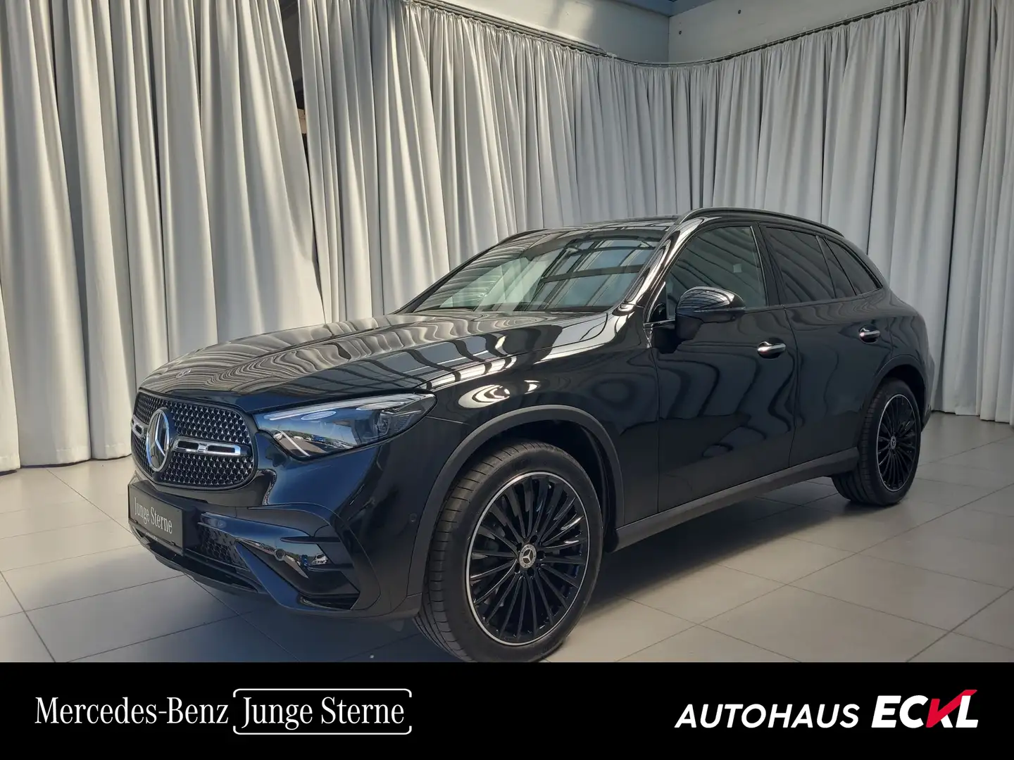 Mercedes-Benz GLC 300 d 4MATIC Winterp. HUD SportS. Standh. Schwarz - 1