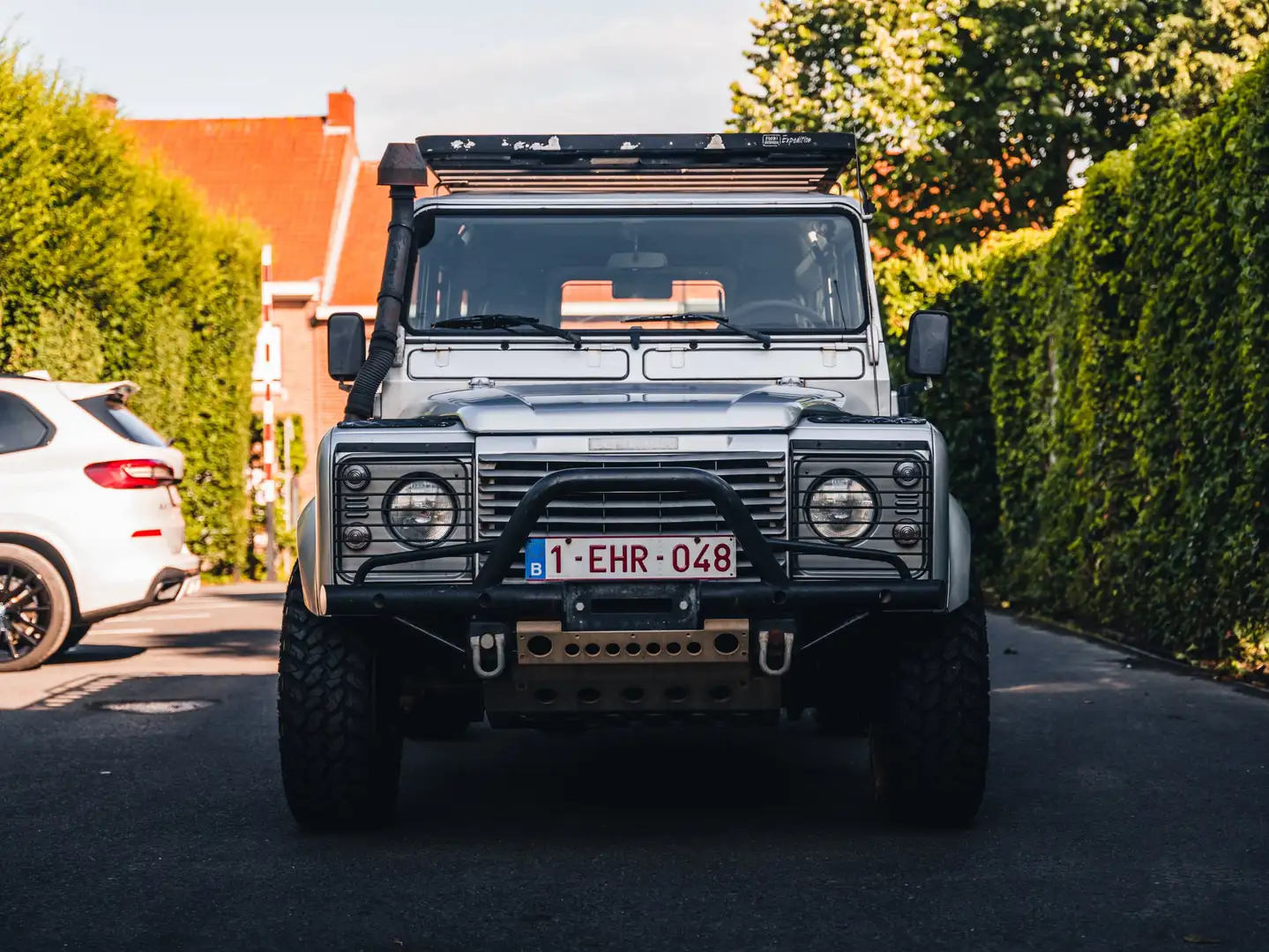 Land Rover Defender Defender 110 TD5 15P // VAN // 9 SEATS POSSIBLE Zilver - 1