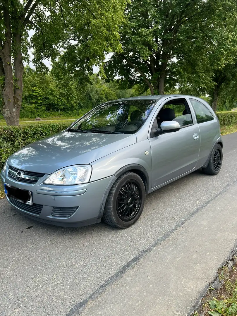 Opel Corsa 1.4 16V Grau - 1